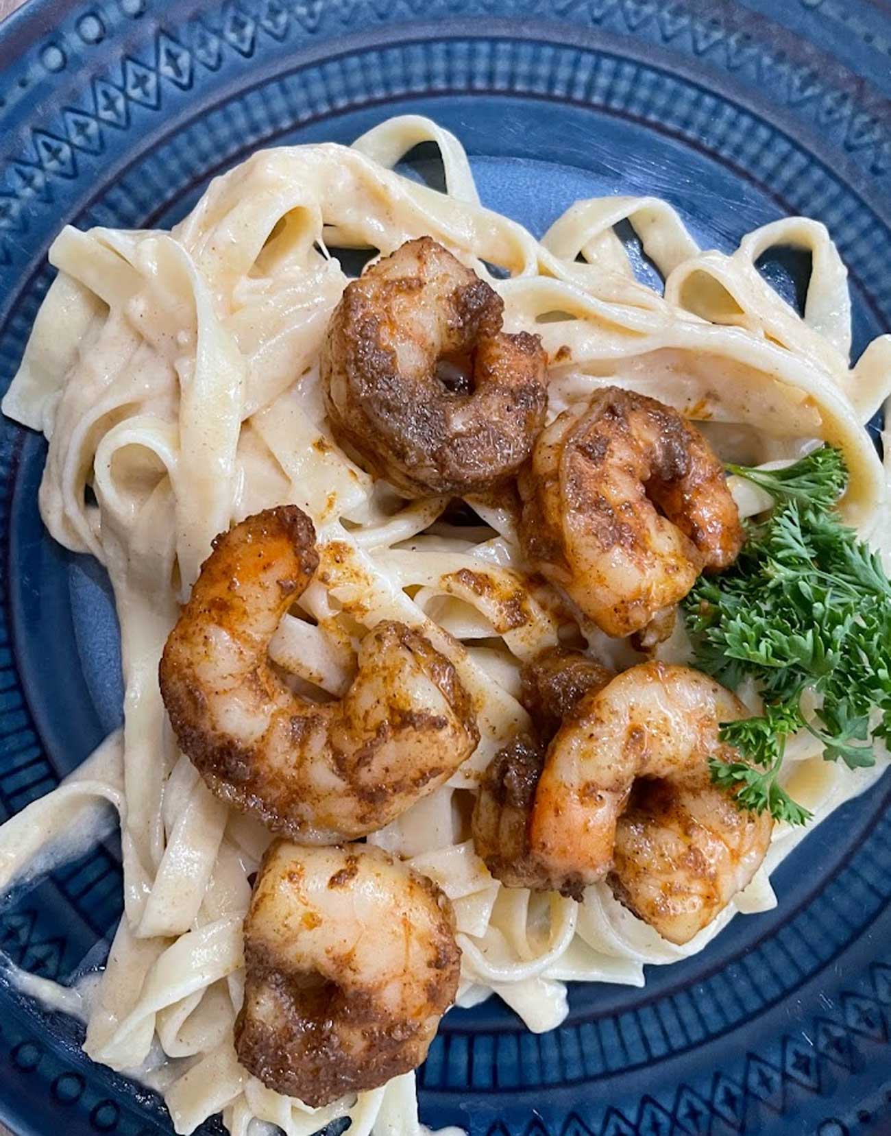 Cajun Shrimp Fettuccine Alfredo: A Spicy Twist on Classic Pasta Delight!