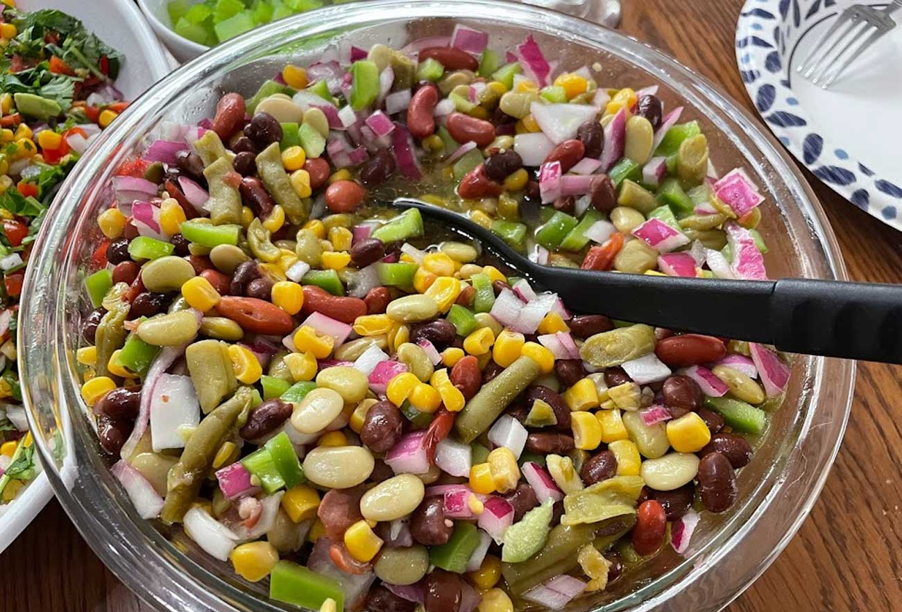 Four beans marinated veggie salad