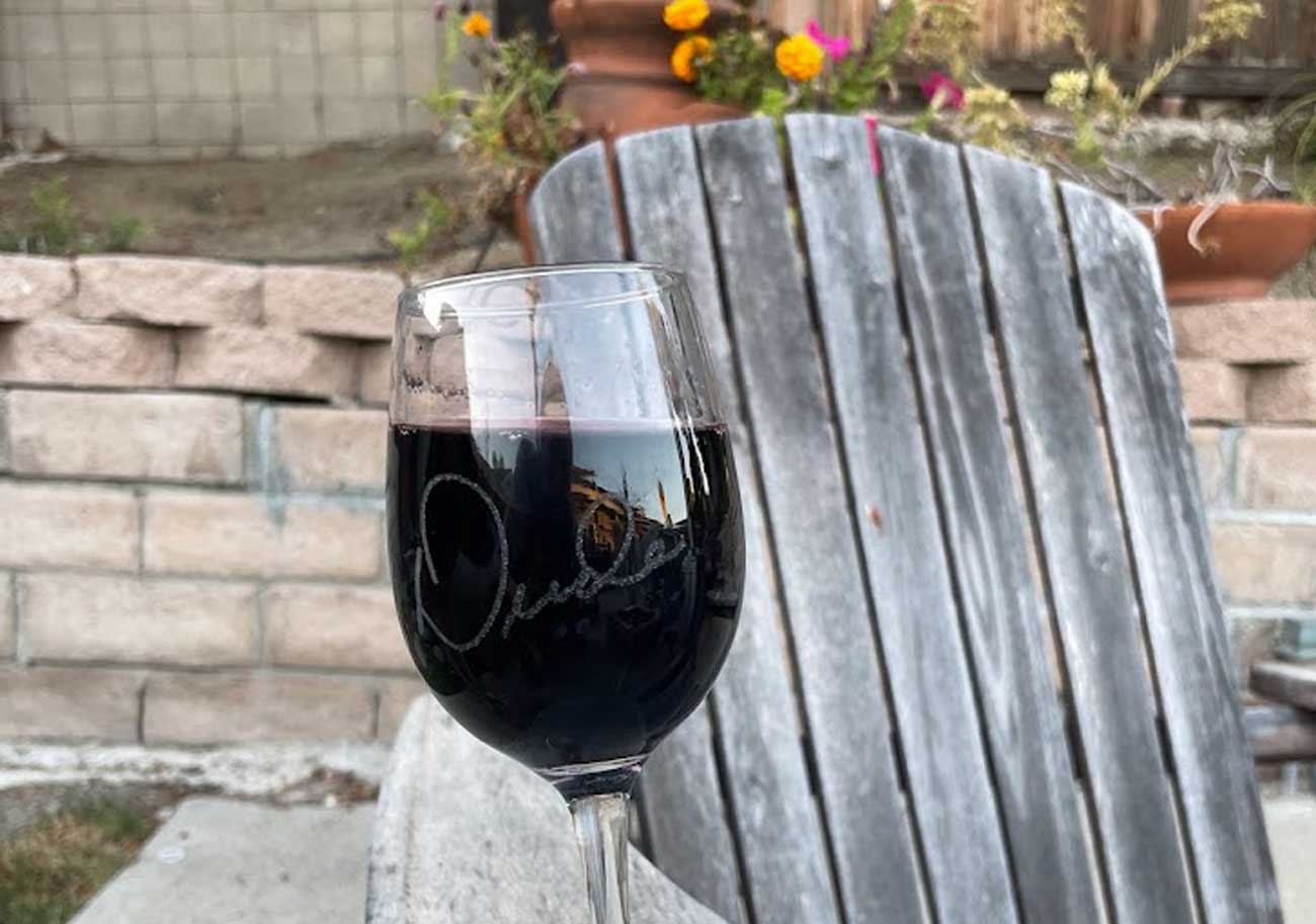 Alcohol And Diabetes Can diabetics drink alcohol? Elyssa McGregor