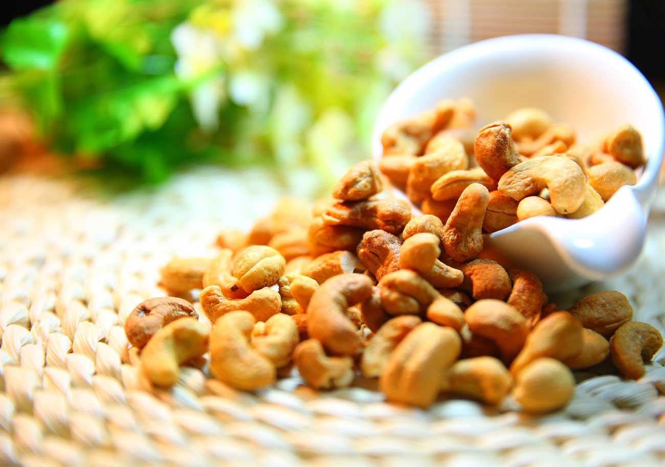 The Bitter Truth: Are Cashew Nuts Truly a Diabetic's Best Friend?